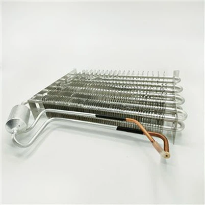 Výparníky s žebrovanými trubkami ledového boxu